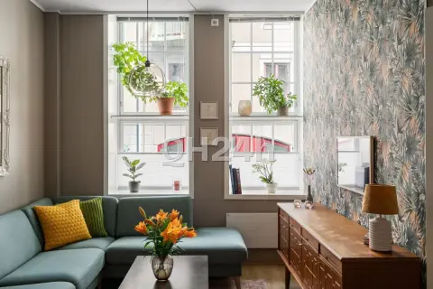 Nhà mặt tiền đường Hai Bà Trưng 78 m², 4 tầng, khu chợ Tân Định — ảnh 3