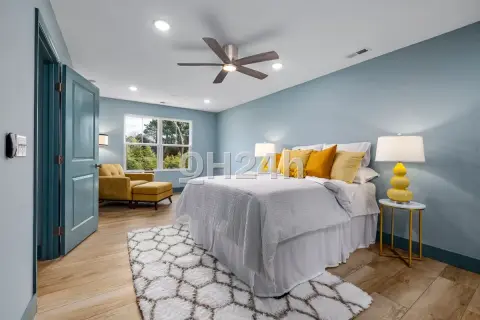 Phòng trọ 20 m² hẻm Phạm Ngũ Lão, có gác — ảnh 3